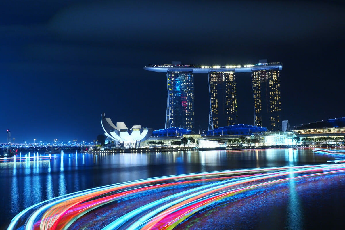 singapore lighttrails esplanadebridge